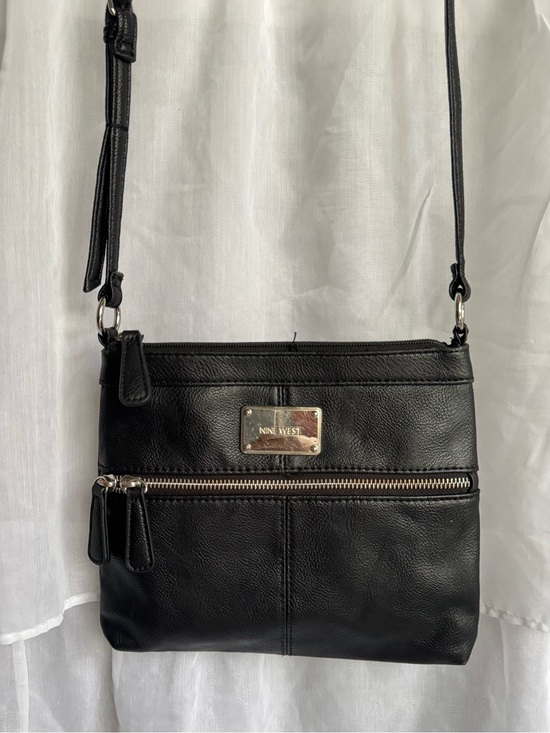 Nine West Handbags - Nine West Crossbody Bag